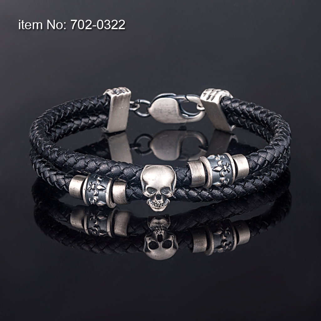 Double wrap sterling silver bracelet with skull motif (12 mm). Genuine leather - Click here for more colors -