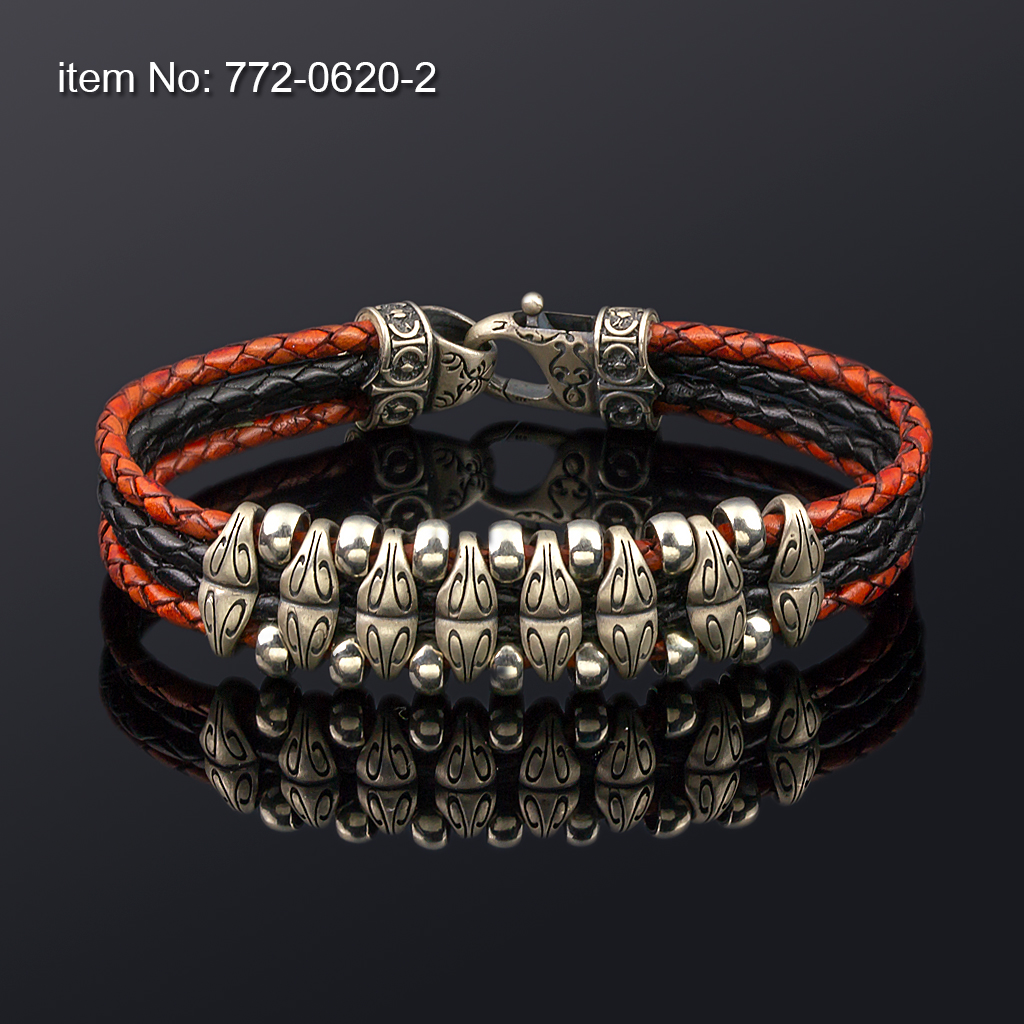 Ασημένιο βραχιόλι 925° με ροδέλες με μοτίφ και γνήσιο κόκκινο πλεκτό τετραπλό δέρμα - Πατήστε εδώ για περισσότερα χρώματα -